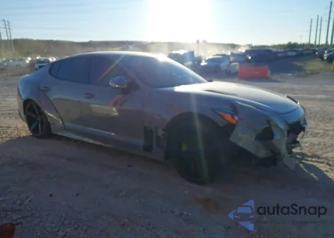 2019 Kia Stinger Gt2 из США, поврежденный, VIN KNAE55LC1K6052244